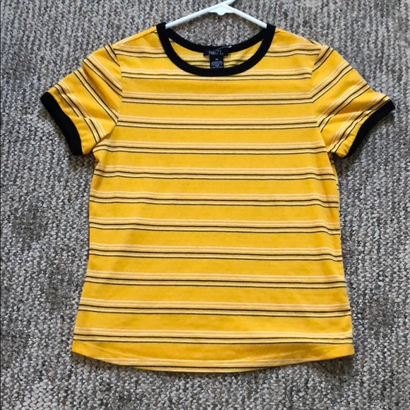 Yellow white and black shirt - Picture 1 of 1